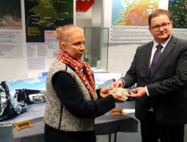 У МУЗЕЇ СТІНИ З'ЯВИВСЯ ФРАГМЕНТ УКРАЇНСЬКОГО ЛІТАКА АН-225 «МРІЯ», ЗНИЩЕНОГО РОСІЯНАМИ