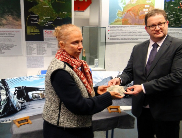 У МУЗЕЇ СТІНИ З'ЯВИВСЯ ФРАГМЕНТ УКРАЇНСЬКОГО ЛІТАКА АН-225 «МРІЯ», ЗНИЩЕНОГО РОСІЯНАМИ