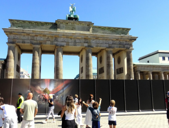 HANFPARADE, RAVE THE PLANET, 65 JAHRE MAUERBAU